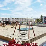 Apartman 6 Person In *